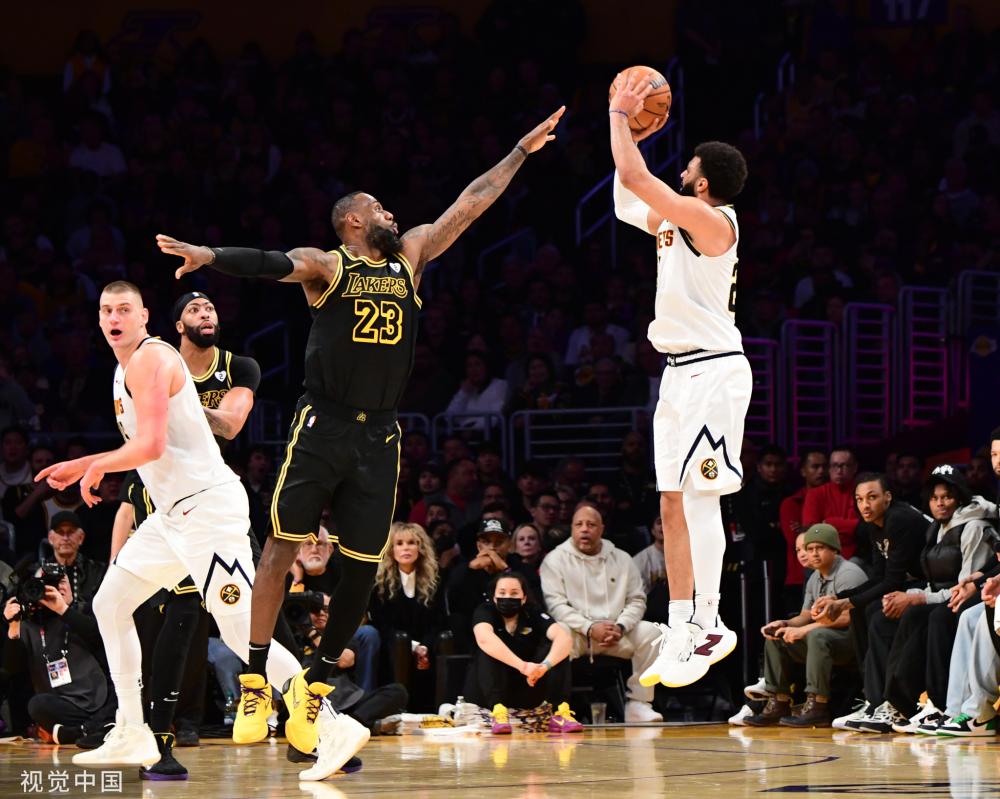 他们以专业 他们以专业