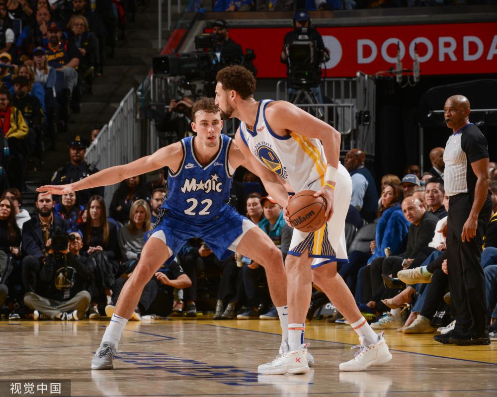 致任一方的 致任一方的